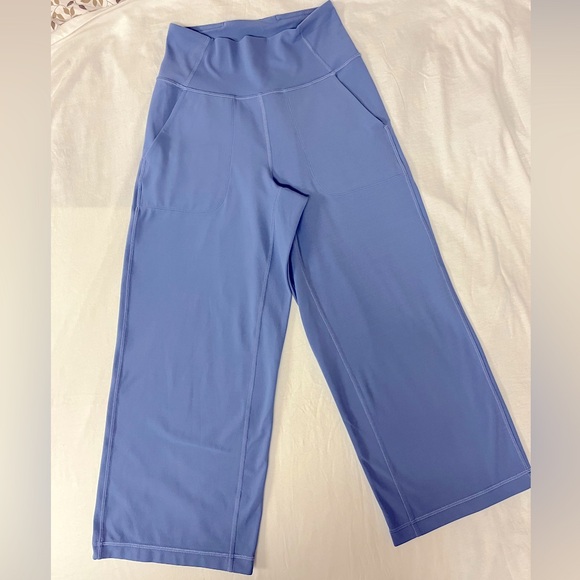 Lululemon Align High-Rise Wide-Leg Pant - Picture 1 of 8